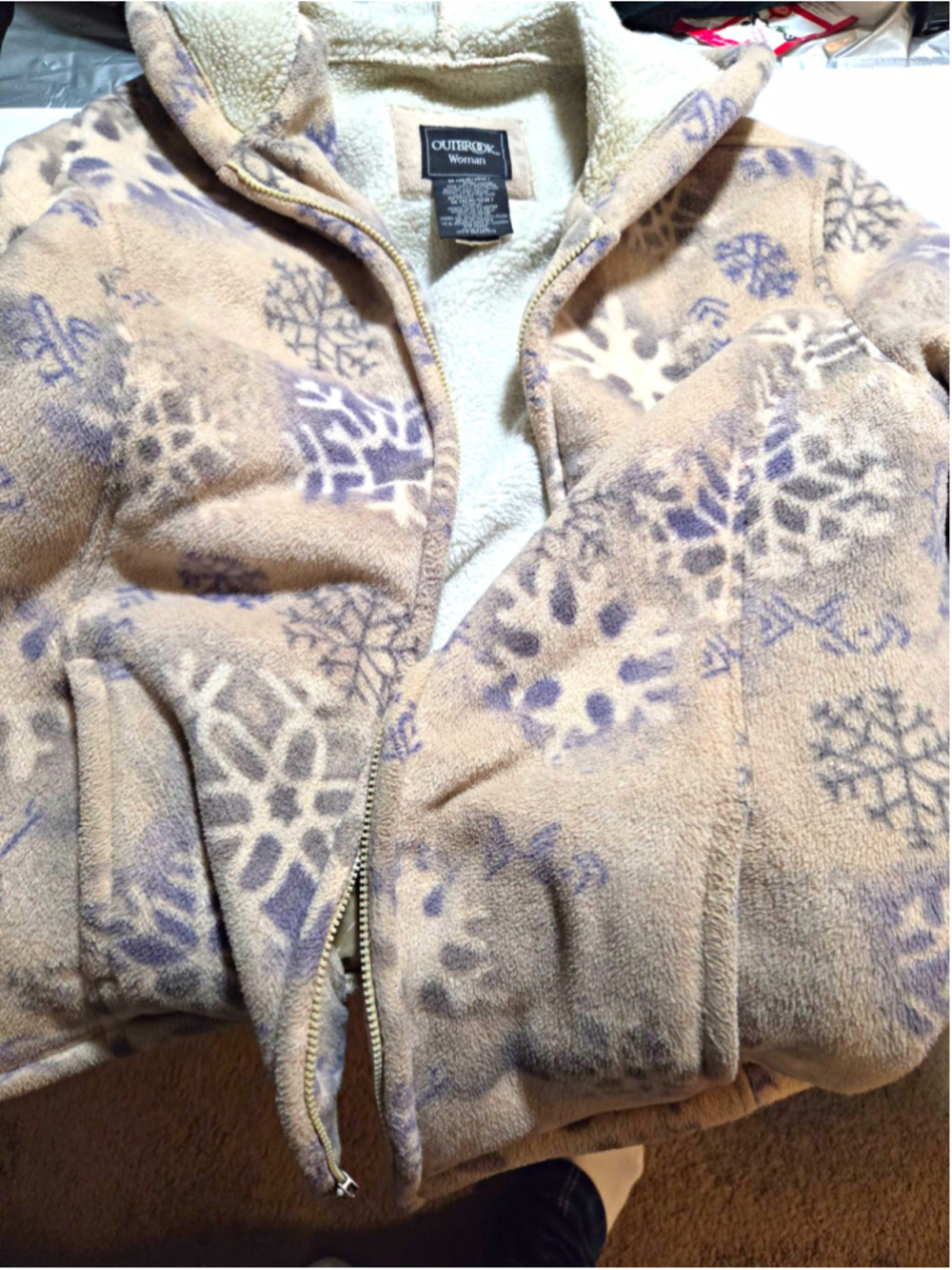 Outbrook Woman Fleece Jacket 1X 16W/18W Sherpa Lined Hooded Snowflake Zip Stone